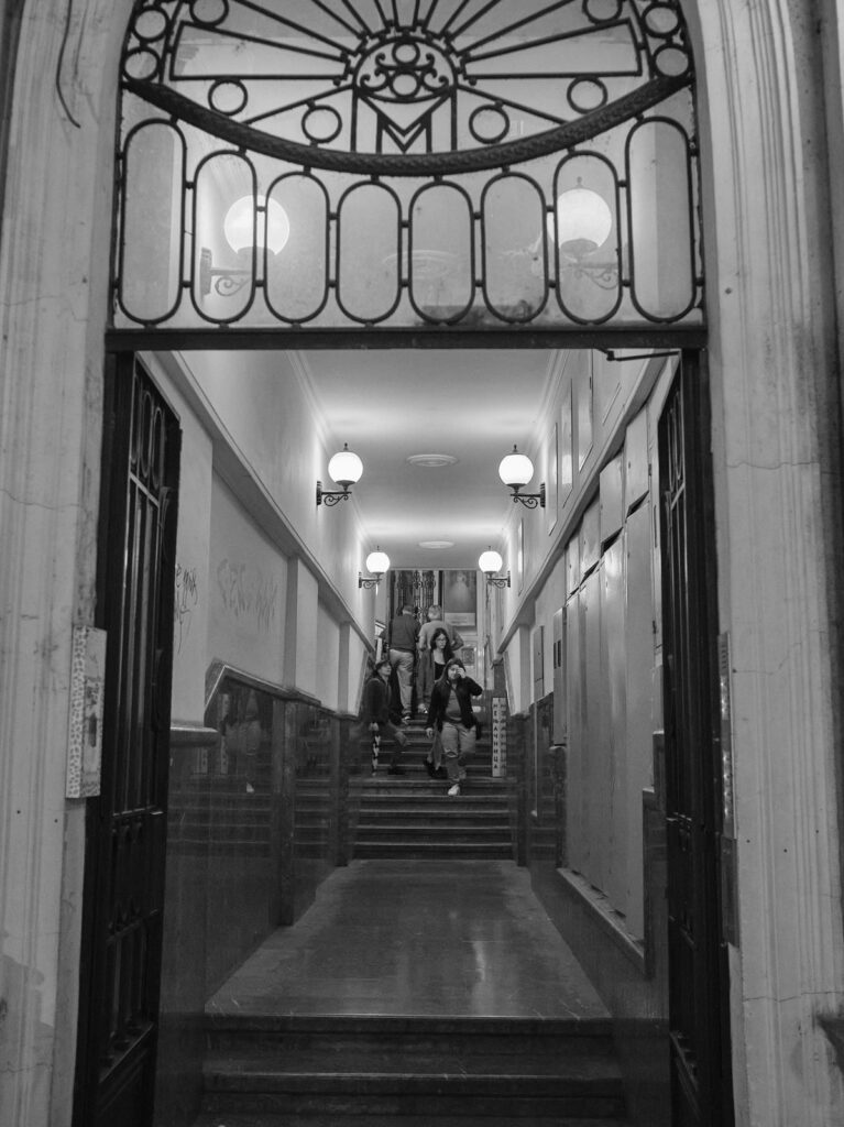 Black and white doorway or window detail in Belgrade, photo 15