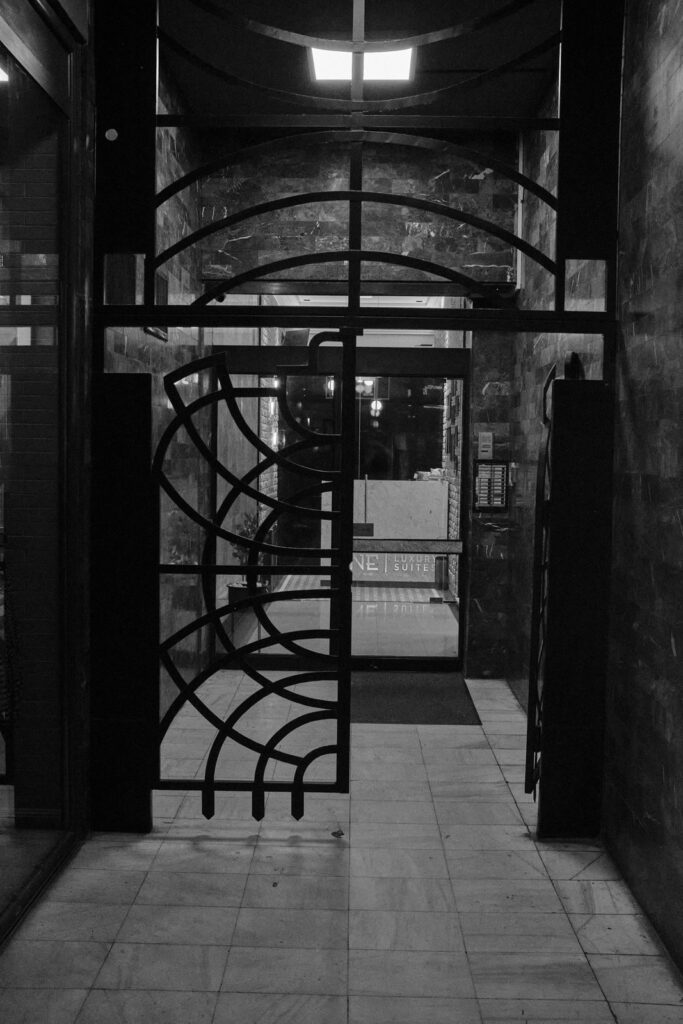 Black and white doorway or window detail in Belgrade, photo 22