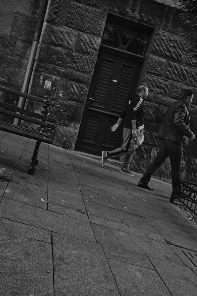 Black and white street scene in Belgrade, photo 24